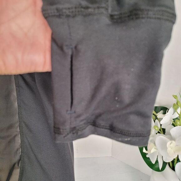 Jones New York Long Sleeve Workout Sport Top Size: M - Picture 4 of 5